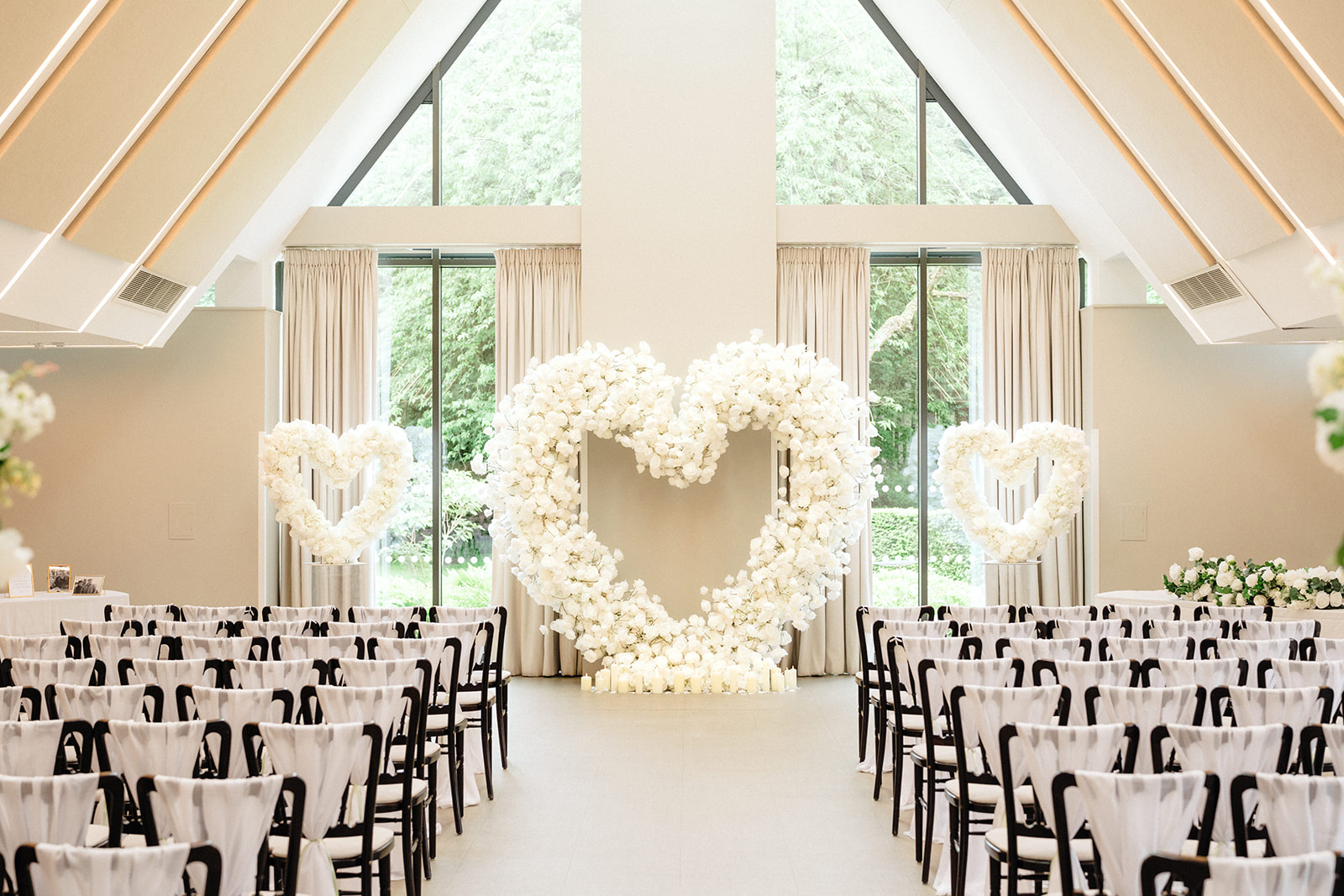 Wedding ceremony in the Lloyd Suite